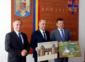 Obrazek: Umowa z Rumunią na czas nieokreślony